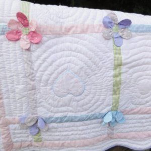 Twin Size Comforter with matching Sham